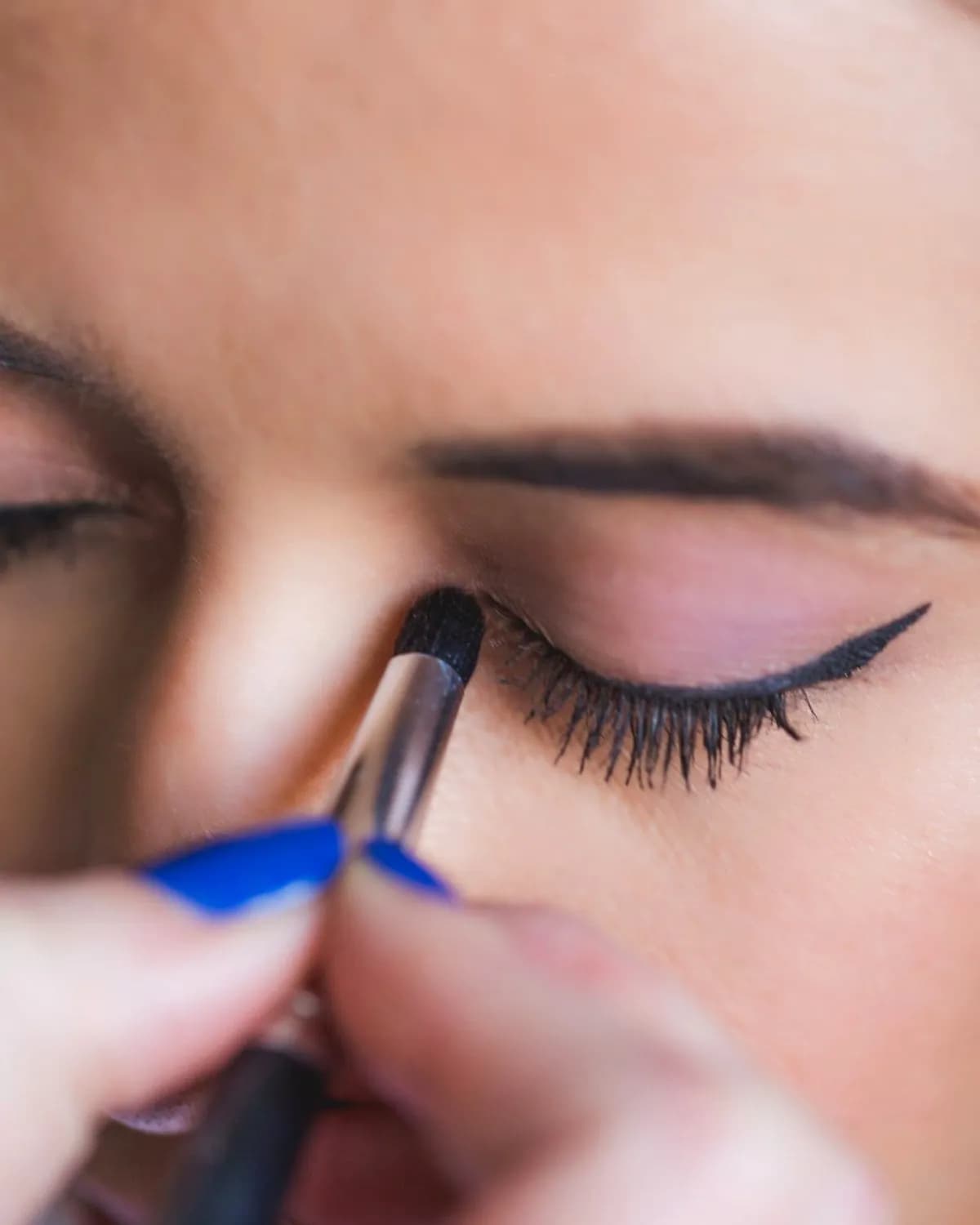 Precision Liquid Eyeliner